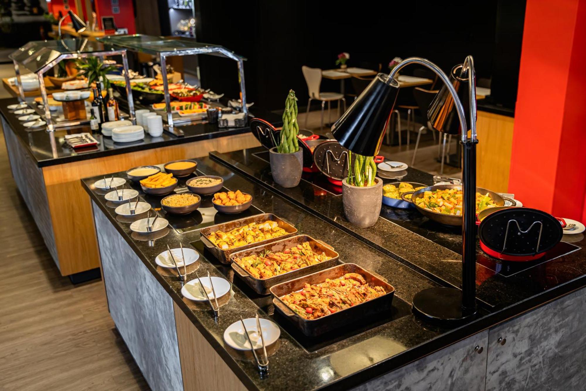 Ibis Aeroporto Hotel 3*